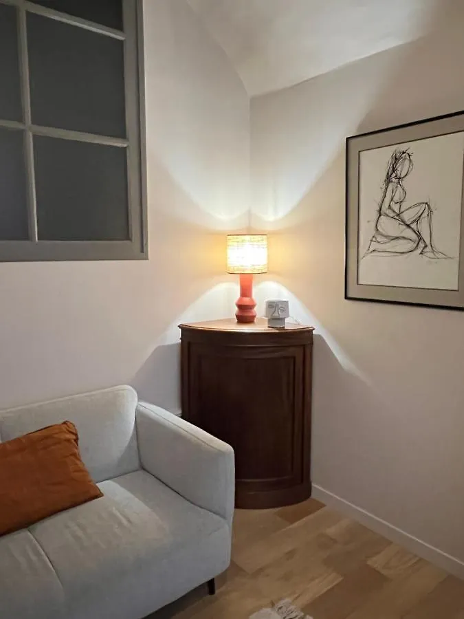 Lucas II Appartement 35 M2 Hotel Particulier XVII Ieme Siecle Centre Historique Clermont-Ferrand Cathedrale 0*,  Frankreich